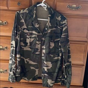 Forever 21 camp print button up shirt